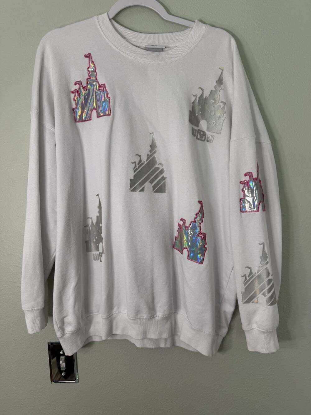 Disney Parks Cinderella’s Castle Reflective Icons - Women’s XL Pullover White